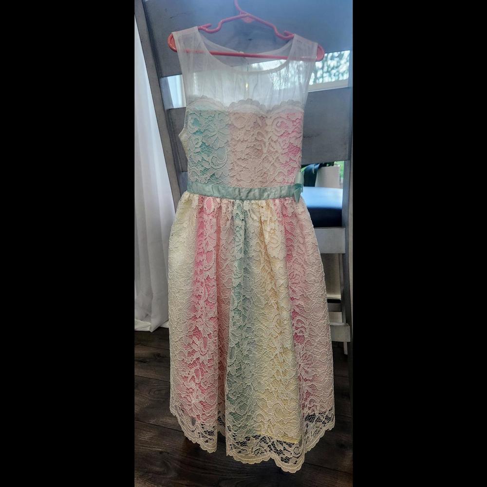 Like New, Girl's Easter dress, special occasion dress, size 7